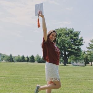 Meet your Posher, Julia